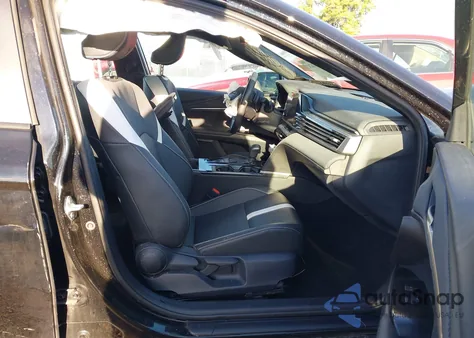 2025 Toyota Camry Se из США, поврежденный, VIN 4T1DBADK3SU009800